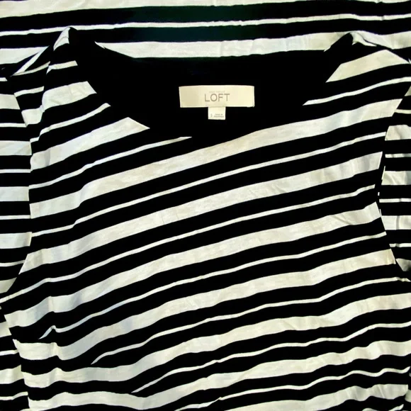 Loft 👗 - Picture 8 of 8